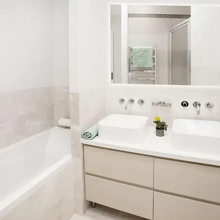 Area Apt Prg Apartment *